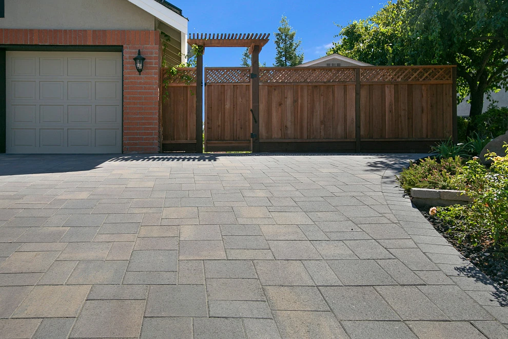 Backyard Entertaining Paradise by DPG Pavers And Design - Photo 6