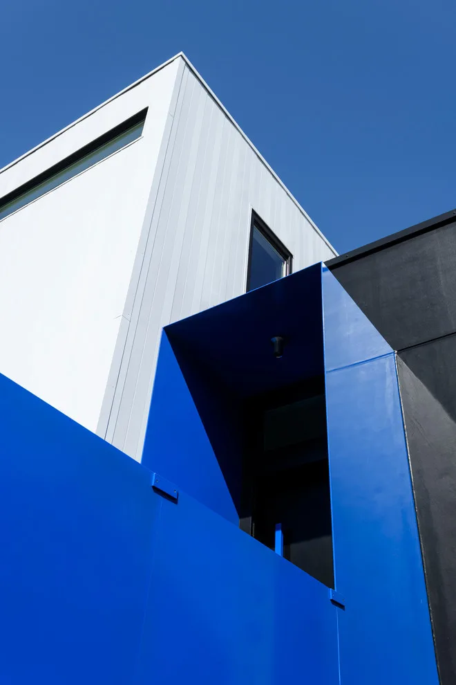 Loyal Heights Home by Click Architects - Photo 2