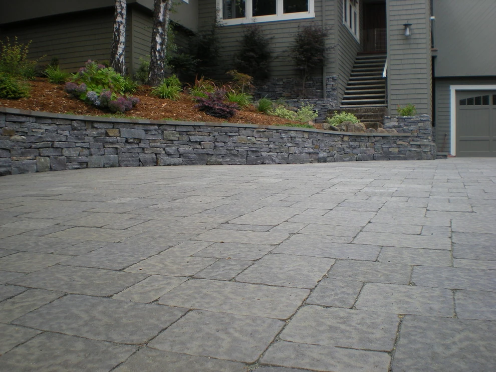 San Carlos Driveway & Front Landscaping by DPG Pavers And Design - Photo 2