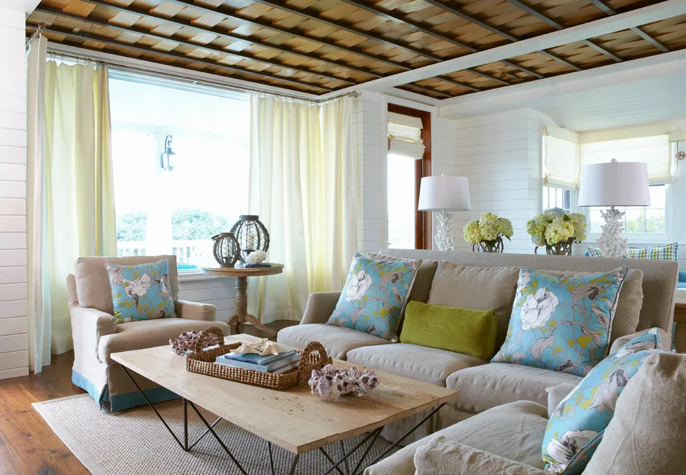Elegant Seaside Getaway by Blue Oak Architecture - Photo 4