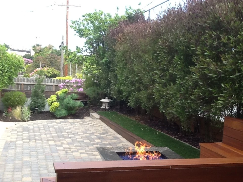 Modern San Francisco Backyard by DPG Pavers And Design - Photo 9