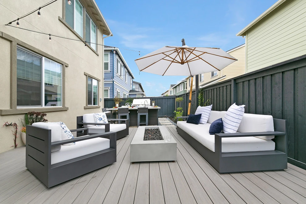Family Gathering and Cooking Backyard by DPG Pavers And Design - Photo 8
