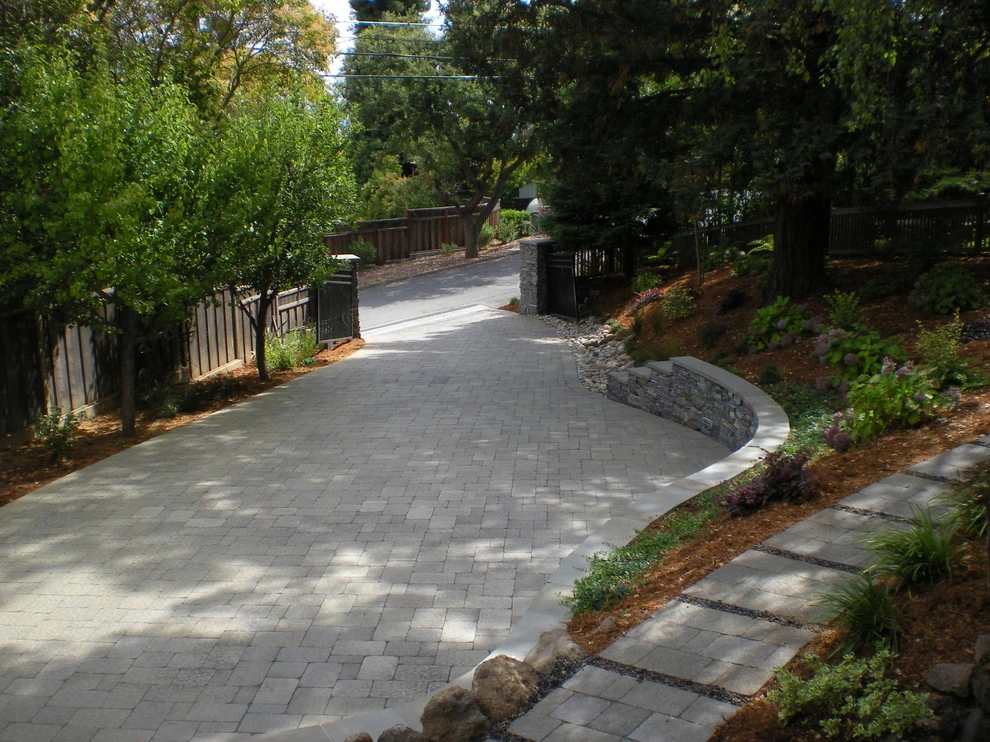 San Carlos Driveway & Front Landscaping by DPG Pavers And Design - Photo 10