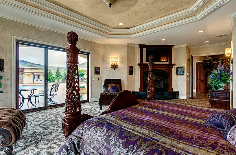 Regal by Complete Design Inc. - Photo 2