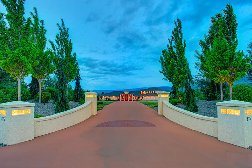 Regal by Complete Design Inc. - Photo 21