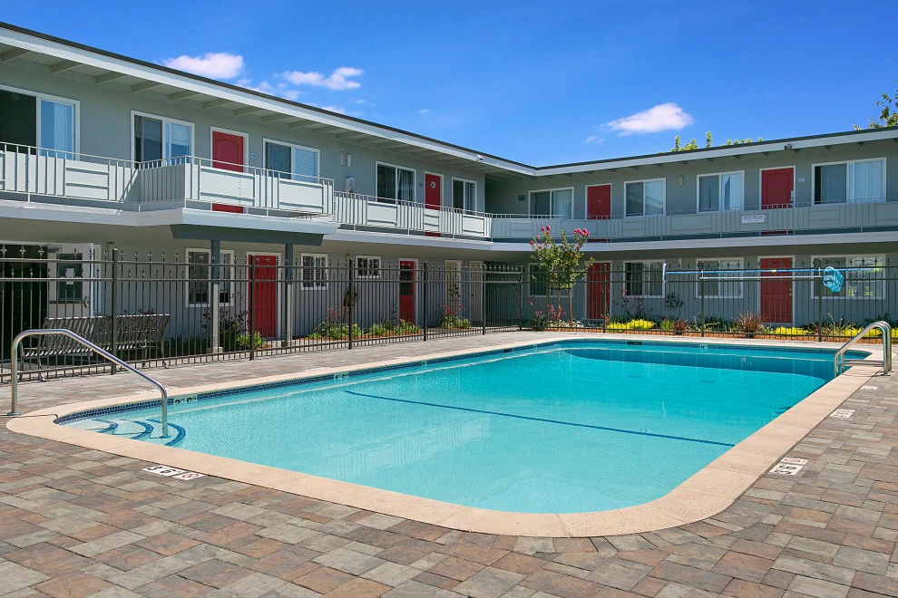 Resort Feel Apartment Upgrade by DPG Pavers And Design - Photo 18