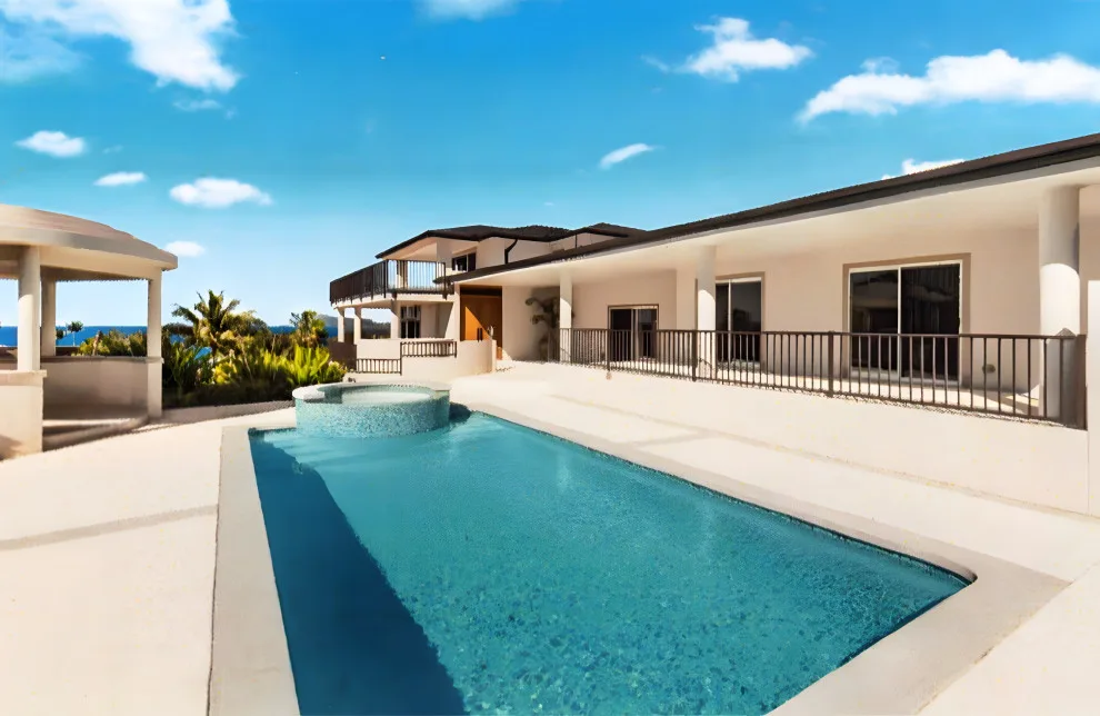 HAWAII KAI SIGNIFICANT RENOVATION by William J. Benjamin, AIA | Lux Homes Hawaii - Photo 7