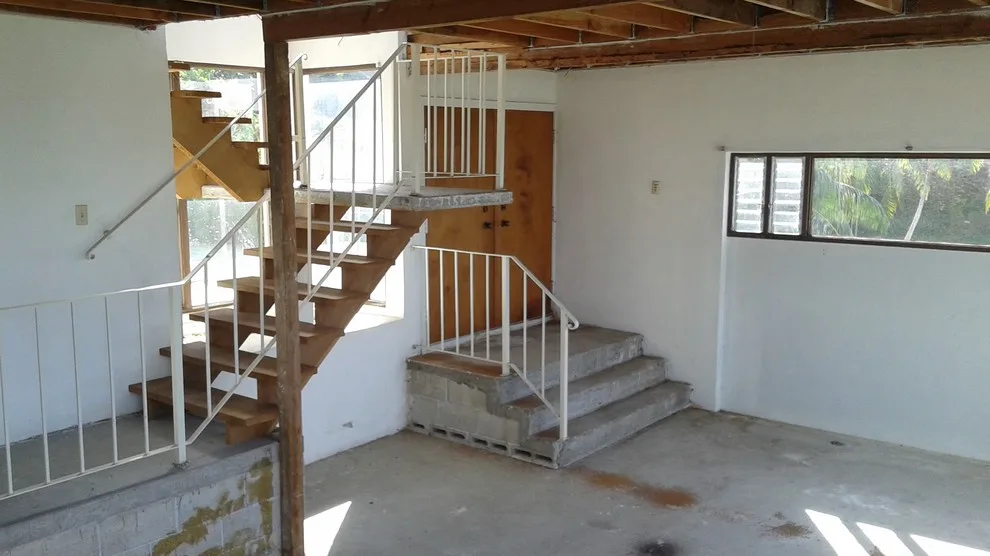 HAWAII KAI SIGNIFICANT RENOVATION by William J. Benjamin, AIA | Lux Homes Hawaii - Photo 4