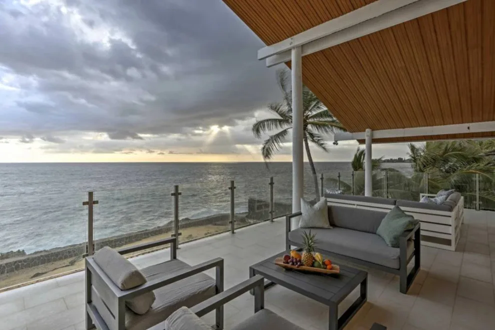Makaha House by Prowork Pacific Inc. - Photo 8