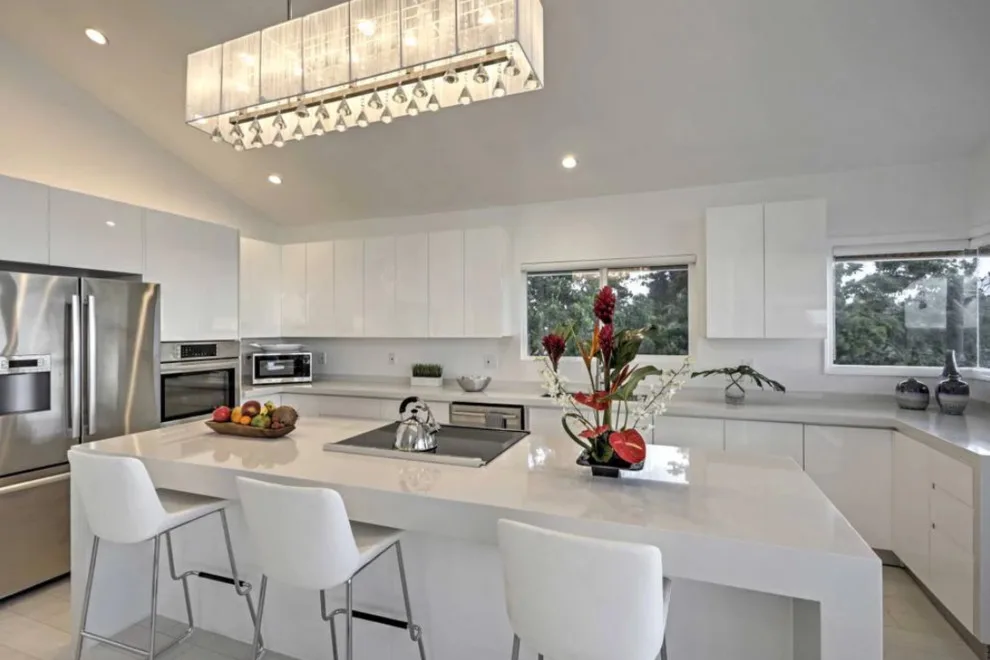 Makaha House by Prowork Pacific Inc. - Photo 2