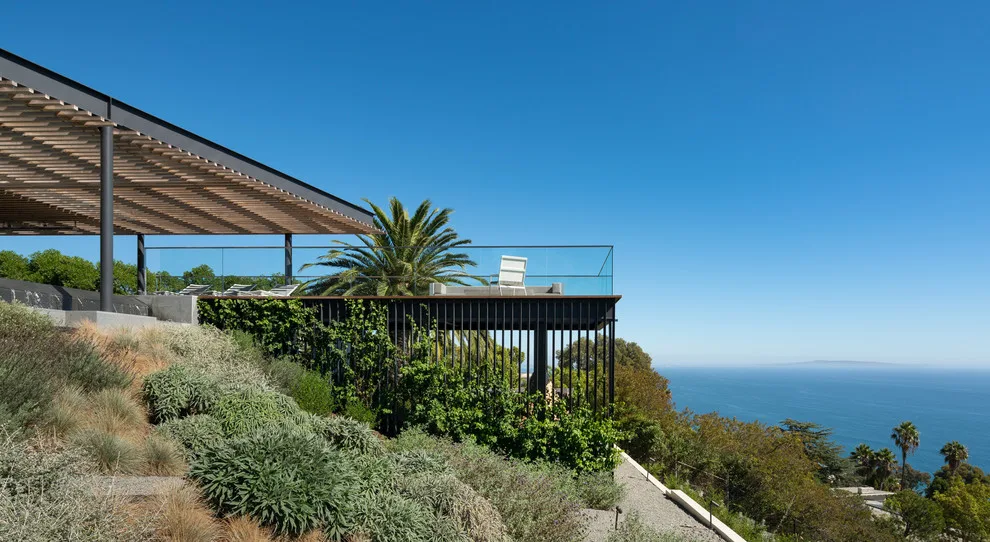 Michael Goorevich Architect - Photo 2