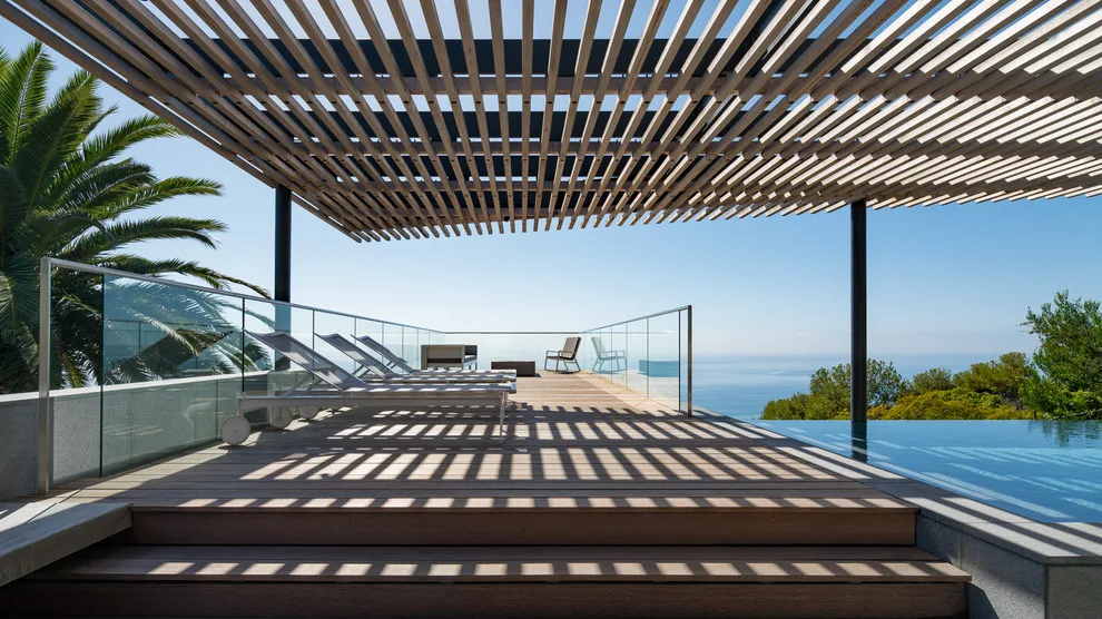 Malibu Heights by Michael Goorevich Architect - Photo 2