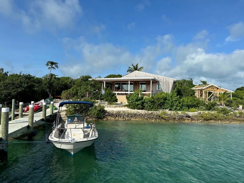 Bahamas Man-O-War by GLYNNdesignbuild - Photo 2