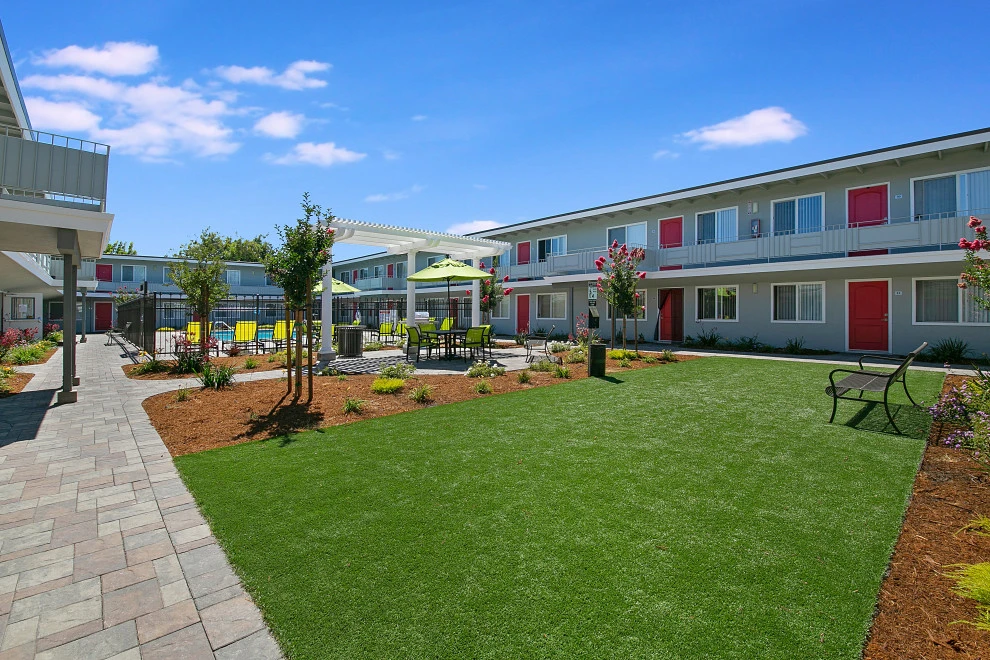 Resort Feel Apartment Upgrade by DPG Pavers And Design - Photo 17