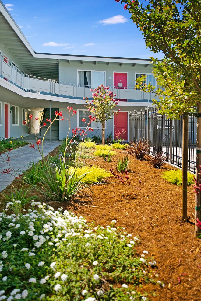 Resort Feel Apartment Upgrade by DPG Pavers And Design - Photo 22