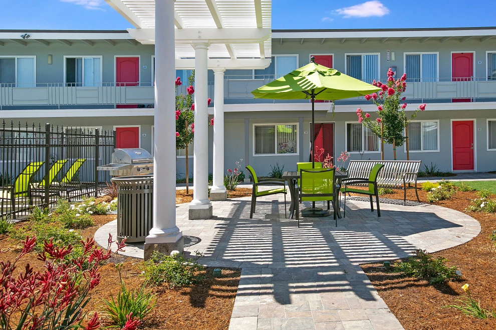 Resort Feel Apartment Upgrade by DPG Pavers And Design - Photo 21