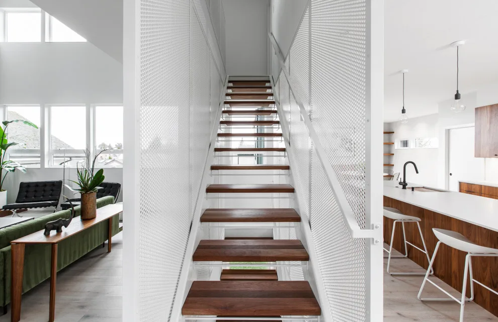 Maple Leaf Home by Click Architects - Photo 11