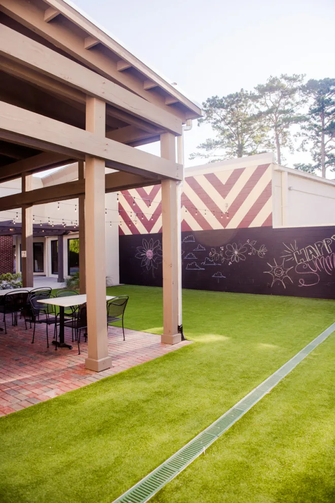 McAlister's Deli Patio by Workshop 131, Inc. - Photo 2