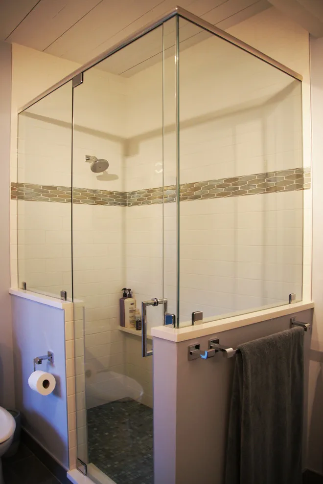 Modern Bathroom Renovation Project by Sophie Piesse Architect, PA - Photo 3