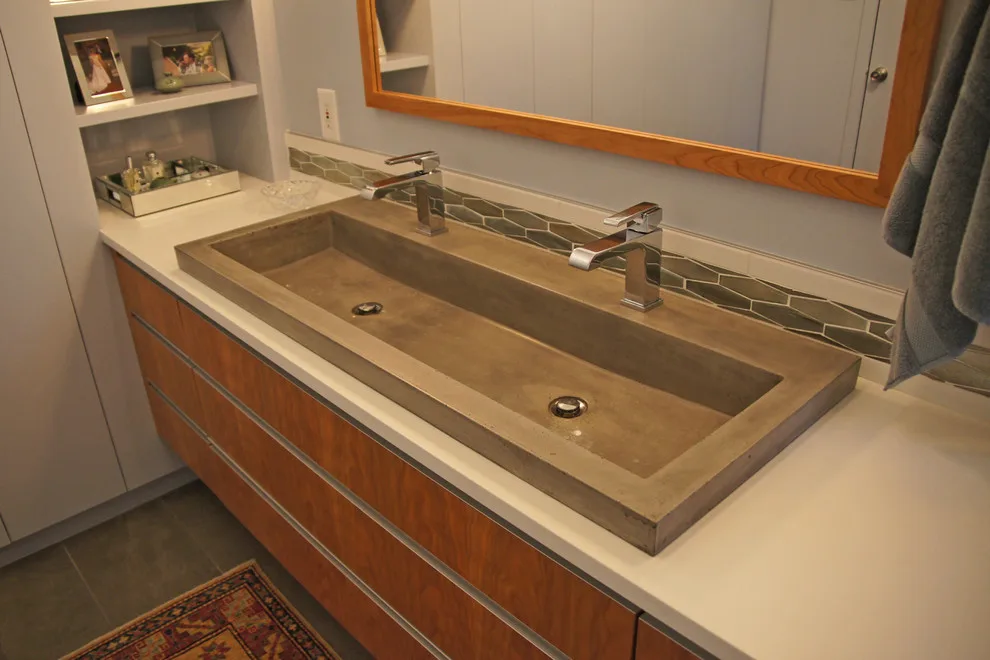 Modern Bathroom Renovation Project by Sophie Piesse Architect, PA - Photo 15