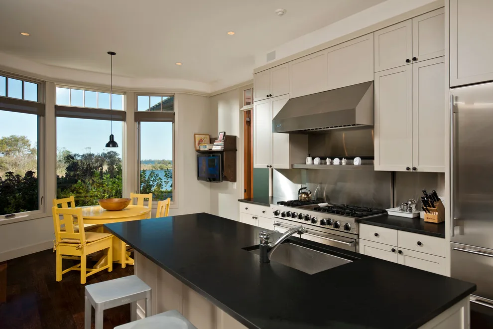Mecox Bay - Final Destination by Mark C. Matthews Architecture, PC - Photo 6