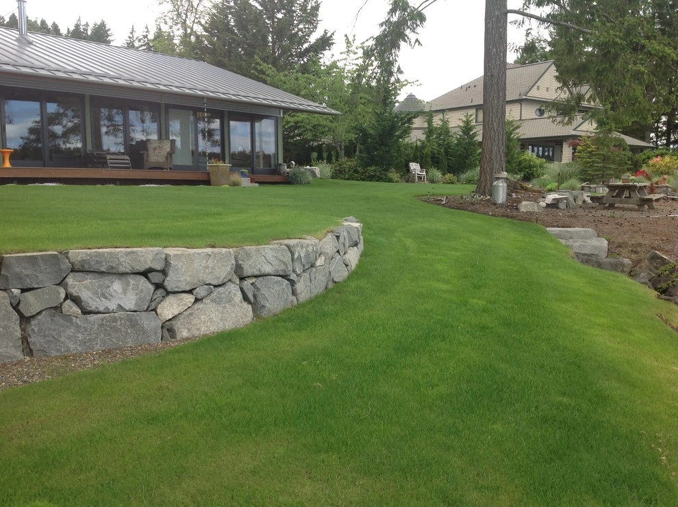 Lawn and flower beds by Puget Sound Landscaping, Inc. - Photo 3