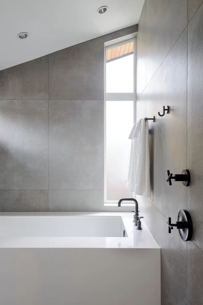 Meridian Home by Click Architects - Photo 8