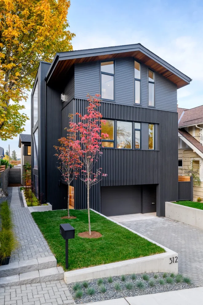 Meridian Home by Click Architects - Photo 15