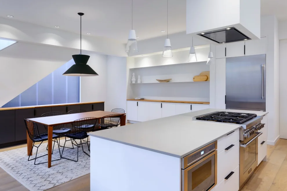 Meridian Home by Click Architects - Photo 6