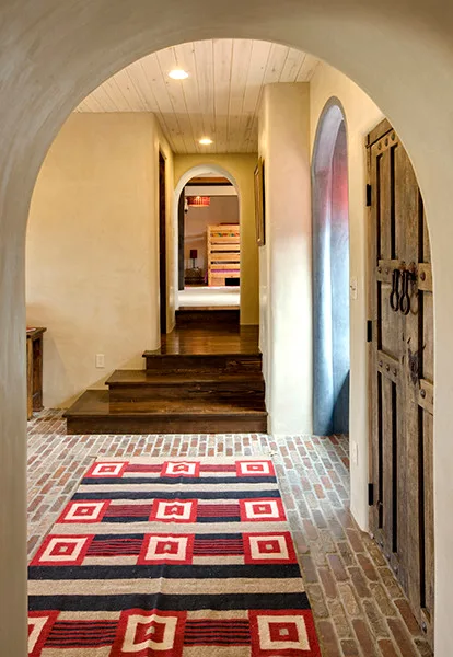 Miceli Funk Expansion by Henry Architects - Photo 2