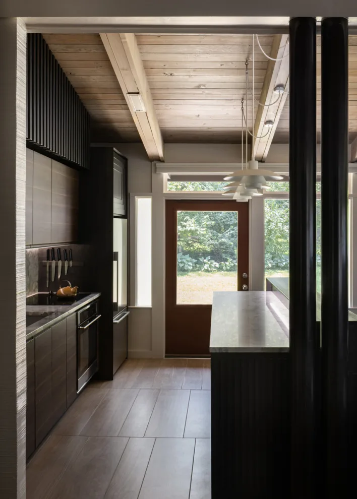 Mid-Century Contemporary Home by Hoke Ley - Photo 5