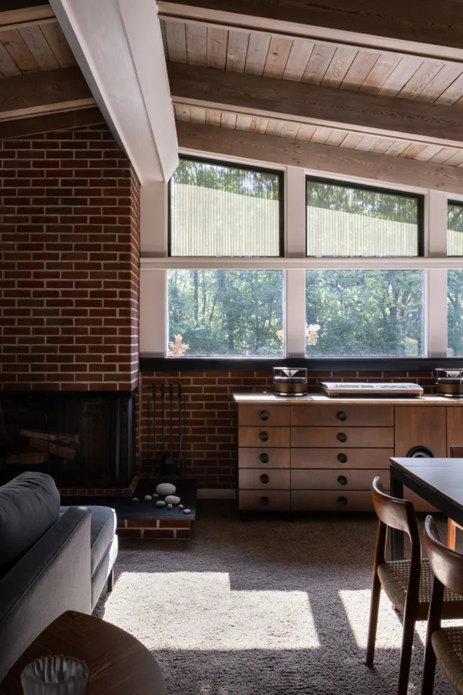 Mid-Century Contemporary Home by Hoke Ley - Photo 4