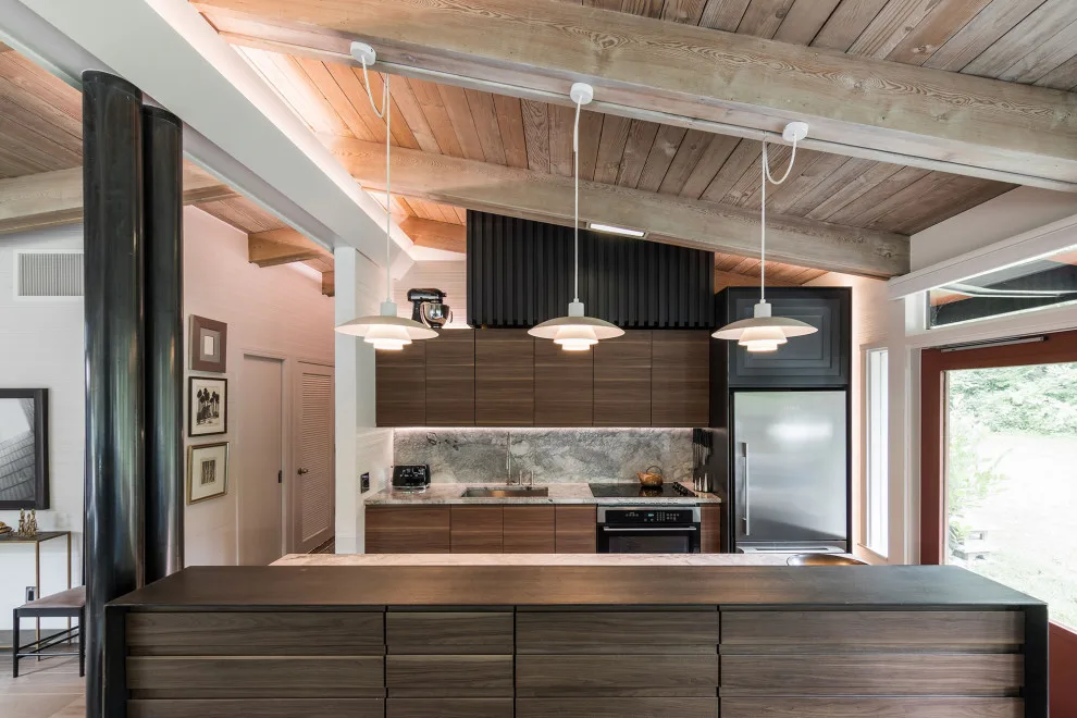 Mid-Century Contemporary Home by Hoke Ley - Photo 11