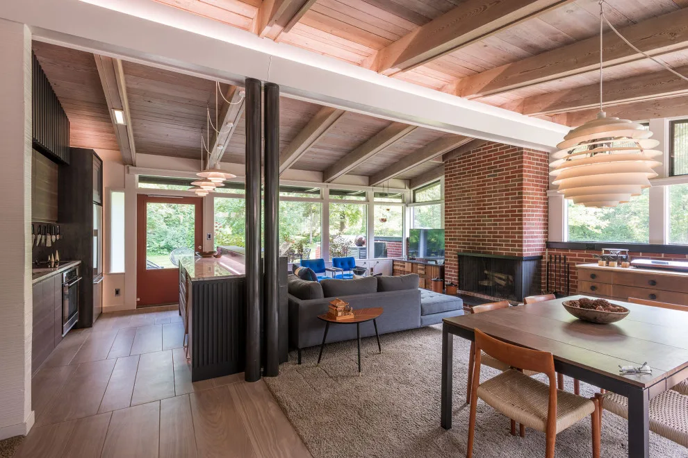 Mid-Century Contemporary Home by Hoke Ley - Photo 15
