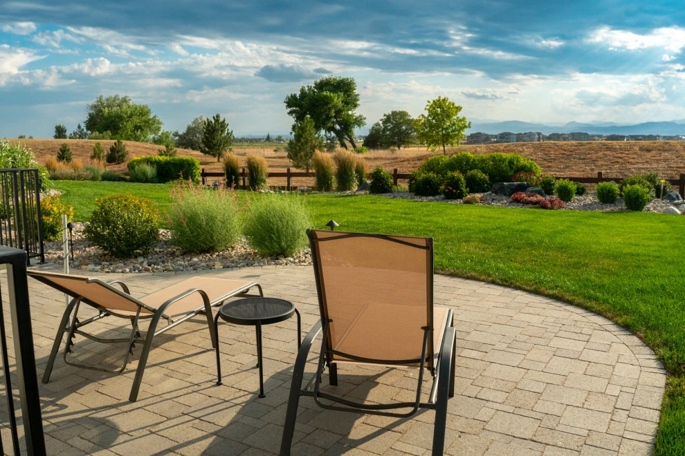 MOUNTAIN CANVAS by Duke's Landscape Company - Photo 6