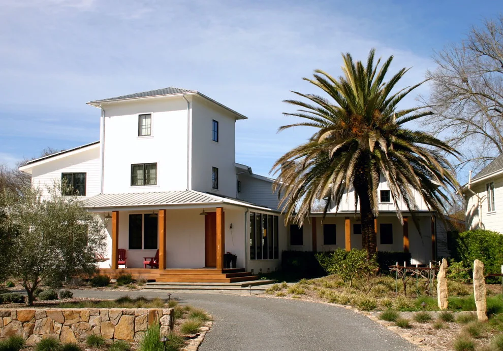 Minigan Home by Zimmerman Miller Montanari - Photo 2