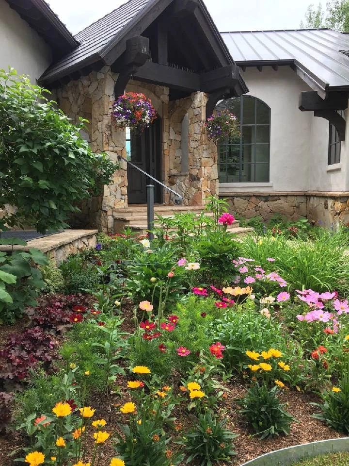 Gardens 2023 by Earth Songs Gardening - Photo 2