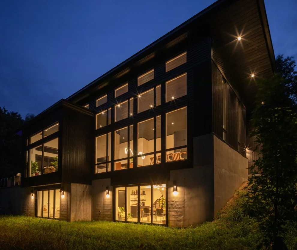 Contemporary Edge Residence - Sewickley, PA by Gaskill Architecture - Photo 16