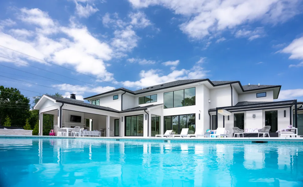 Contemporary Family Residence by Emboss Design - Photo 11