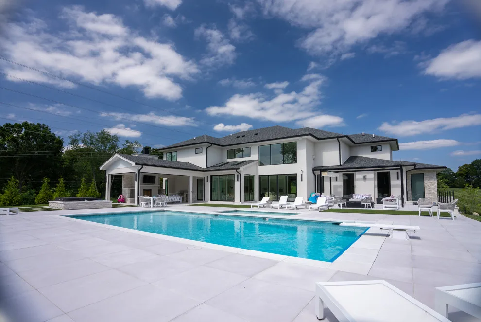 Contemporary Family Residence by Emboss Design - Photo 2