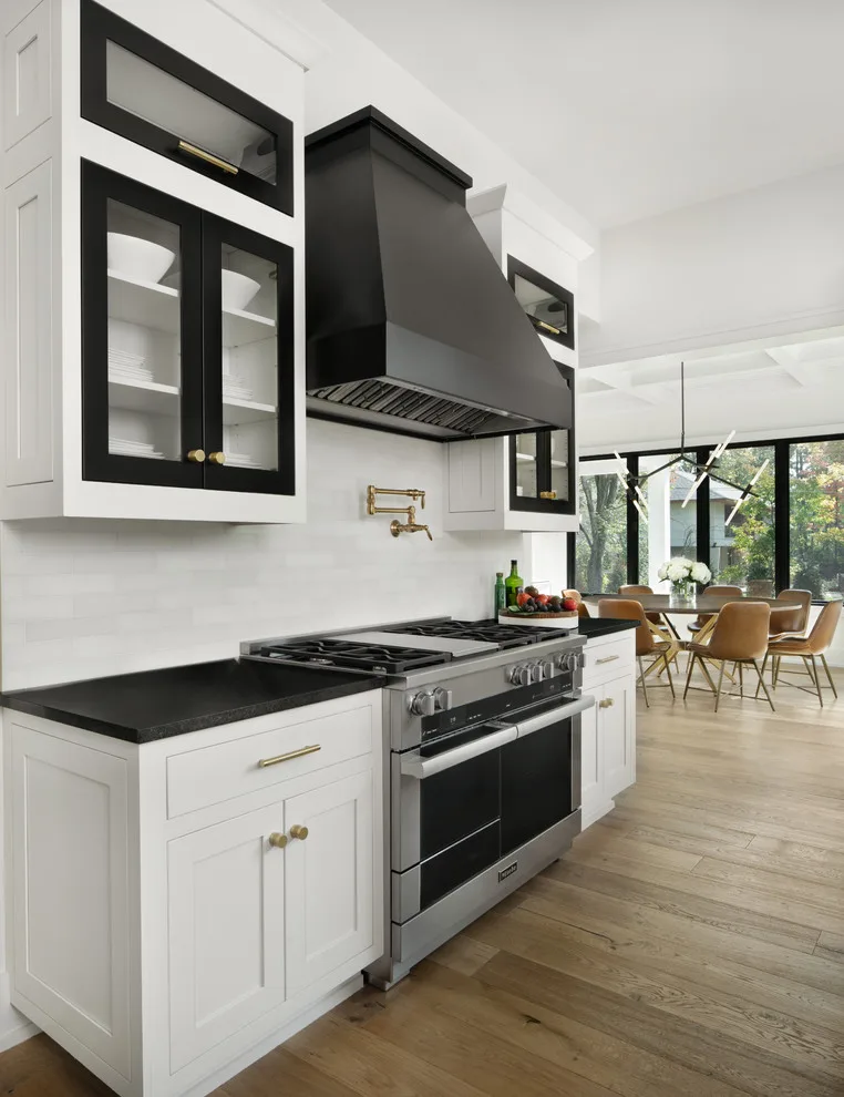 Contemporary Farmhouse Revamp by Patrick Dyke Collaborative L.l.c. - Photo 4