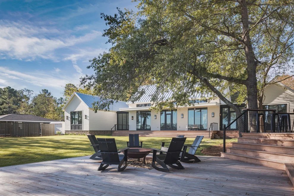 Contemporary Lake Murray Farmhouse by Catalyst Architects, LLC - Photo 12