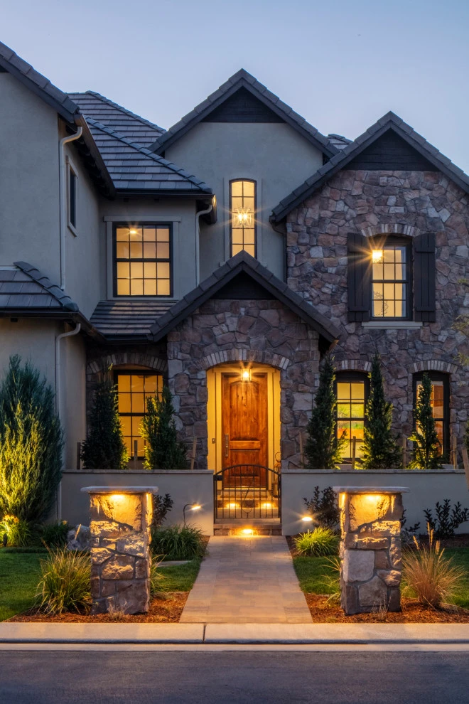 COURTYARD BEAUTY by Elite Landscape & Outdoor Living - Photo 2
