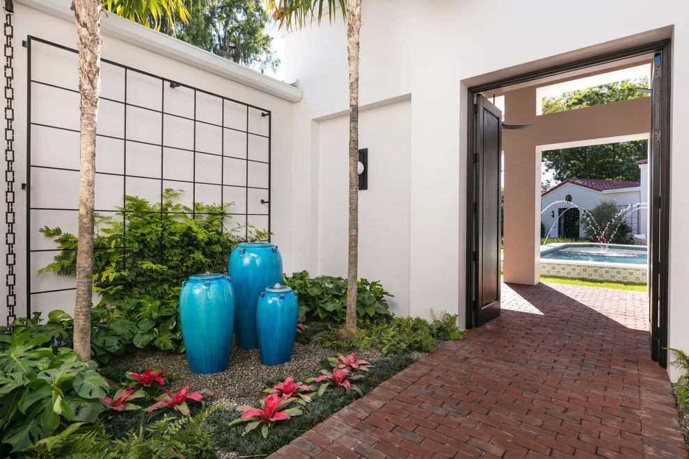 Contemporary Hacienda by Phil Kean Design Group - Photo 29