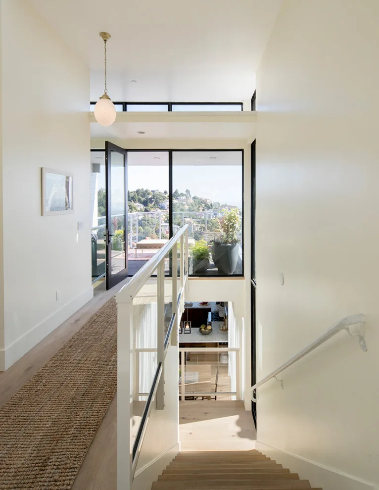 Contemporary Mountainside Residence by Marc Newman Architect - Photo 9