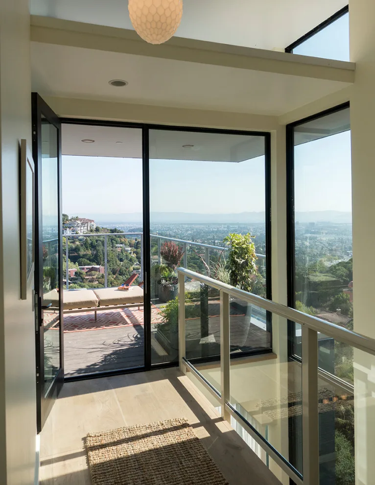 Contemporary Mountainside Residence by Marc Newman Architect - Photo 14