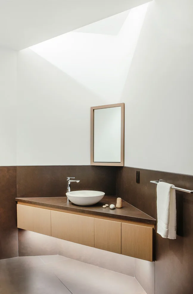 Contemporary Residence by Bower Leet Design - Photo 8