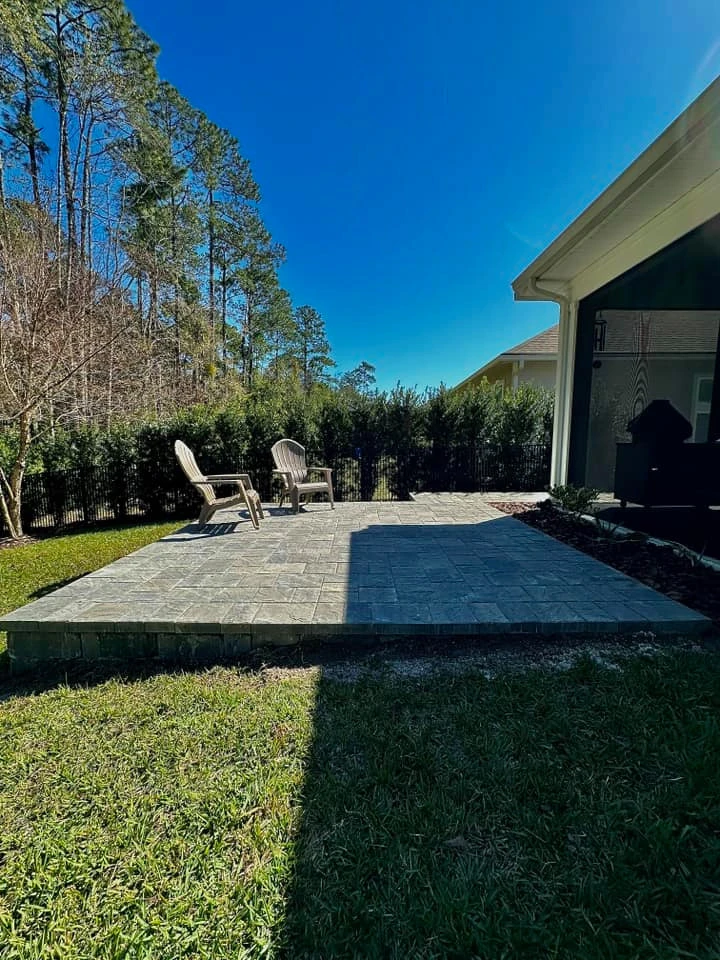Elite Outdoor Space - Photo 10