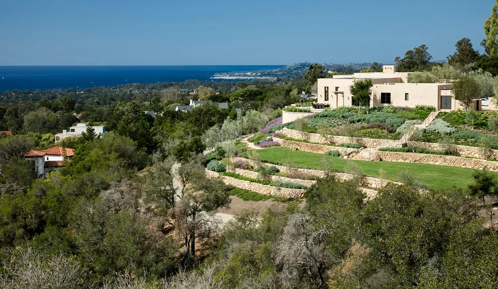Contemporary Elegance with a Perspective by Tom Meaney Architect, AIA - Photo 7