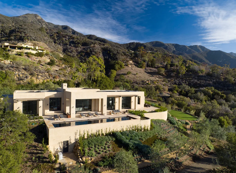 Contemporary Elegance with a Perspective by Tom Meaney Architect, AIA - Photo 11